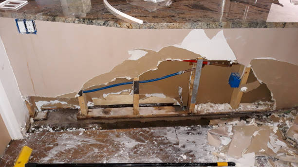 Best 24/7 water damage repair  in Teays Valley, WV
